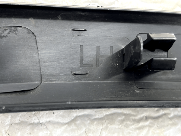 Skoda Kodiaq Rear Left Side Wheel Arch 2017 TO 2021 565854819 Genuine 178510567786 22