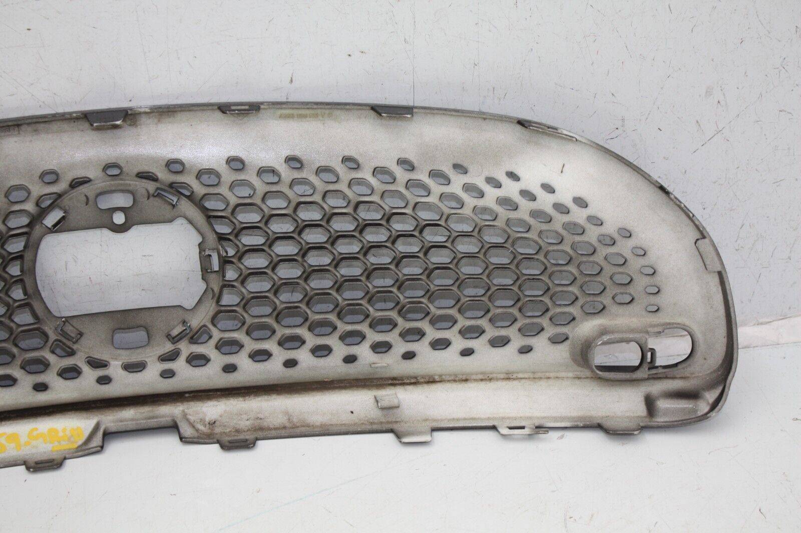 Smart-Fortwo-W453-Front-Grill-2015-TO-2019-A4538881223-Genuine-DAMAGED-176626436686-9