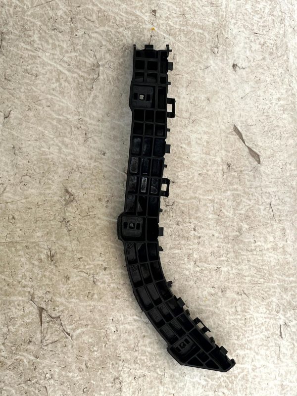 Suzuki Vitara Rear Right Side Bumper Mount Bracket 2015 2024 7183154P0 Genuine 178316688646 5