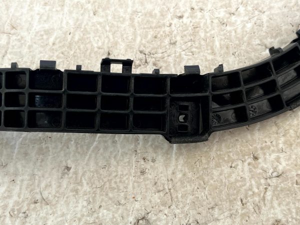 Suzuki Vitara Rear Right Side Bumper Mount Bracket 2015 2024 7183154P0 Genuine 178316688646 7