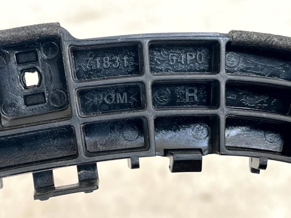 Suzuki Vitara Rear Right Side Bumper Mount Bracket 2015 2024 7183154P0 Genuine 178316688646 9