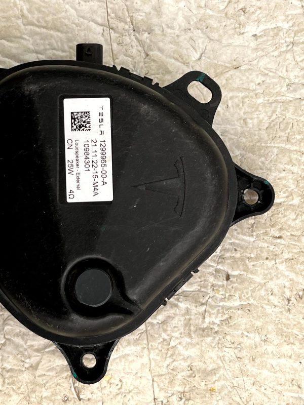 Tesla Model 3 Pedestrian Warning Speaker 2019 TO 2024 1299965-00-A Genuine 2 Tesla Model 3 Pedestrian Warning Speaker 2019 TO 2024 1299965 00 A Genuine 178318973166 3