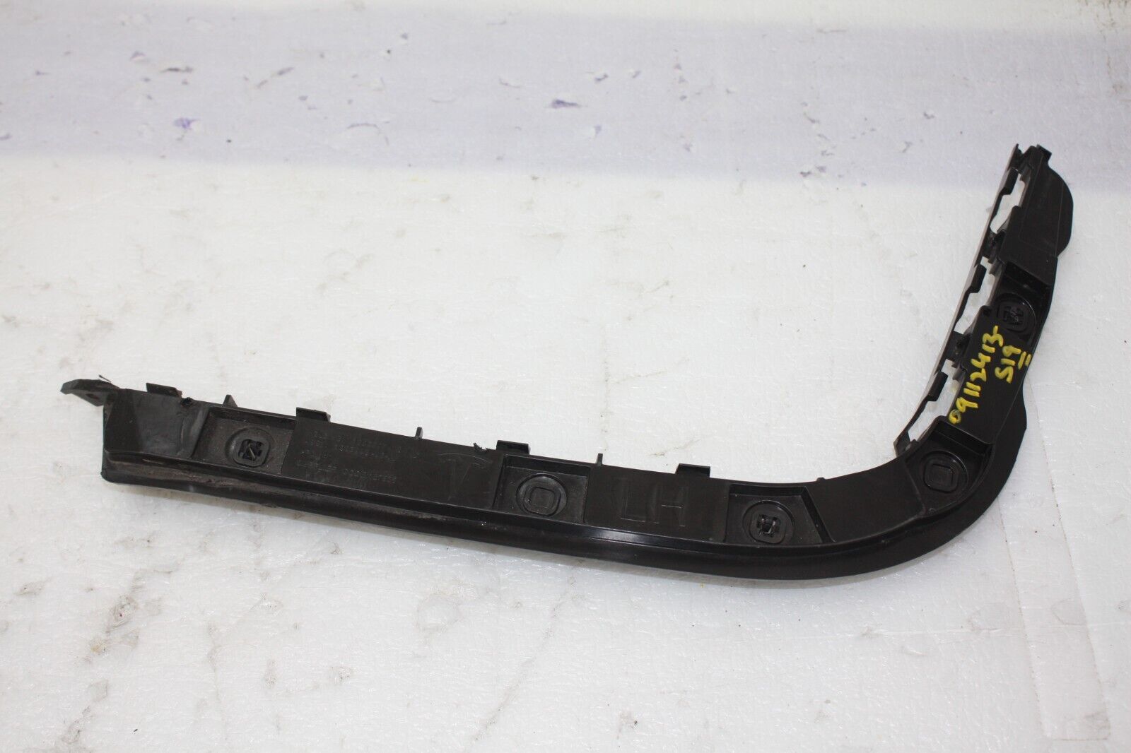 Tesla Model 3 Rear Bumper Left Side Bracket 2019 TO 2024 1083990-00-I Genuine