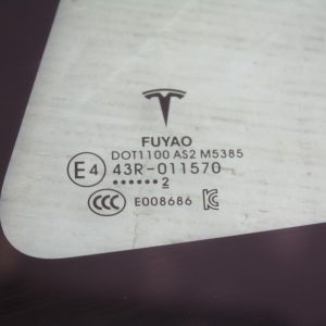 Tesla Model 3 Rear Left Door Quarter Window Glass 2019-2024 1514978-00 - Image 3