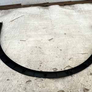 Tesla Model Y Front Right Wheel Arch Moulding 2021 TO 2025 1658692-00-A Genuine - Image 11
