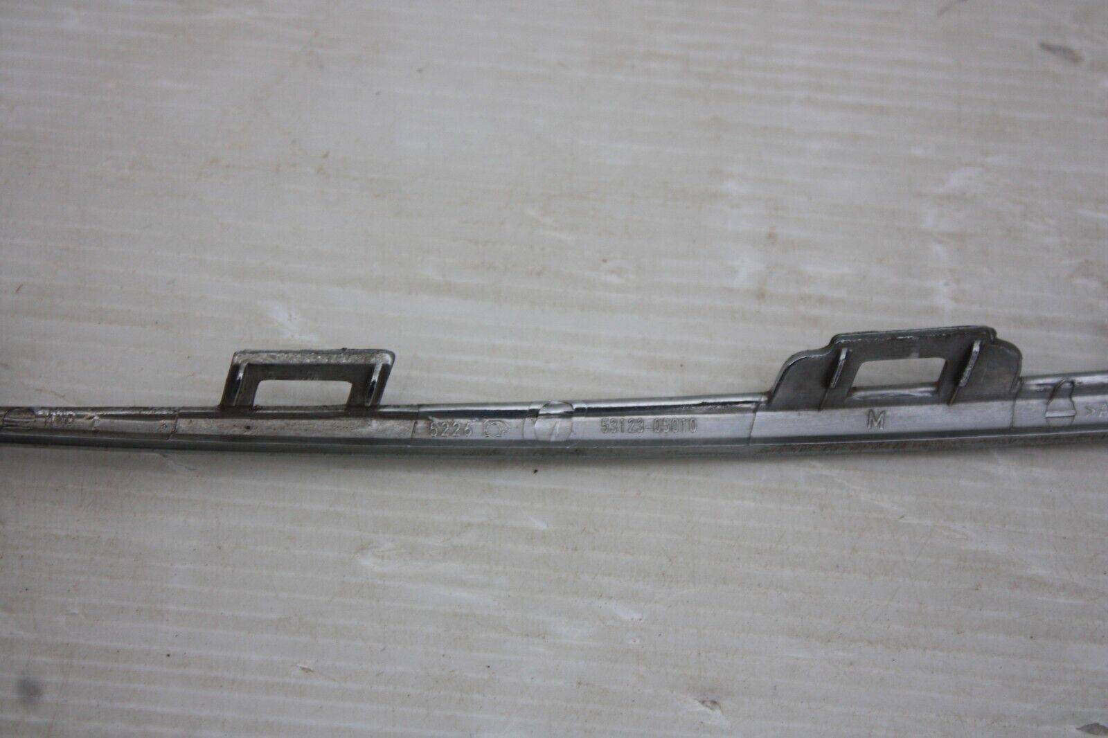 Toyota-Avensis-Front-Bumper-Right-Side-Grill-Chrome-53123-05010-Genuine-175691314706-9