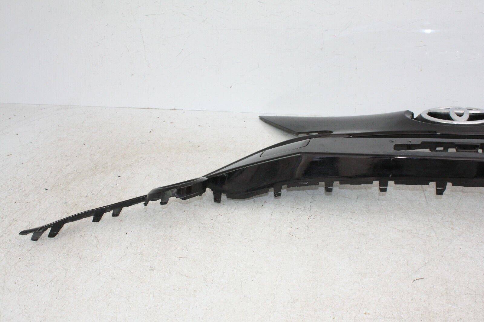 Toyota-Aygo-Front-Bumper-Middle-Grill-Section-52112-0H020-Genuine-175900072786-2