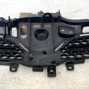 Toyota Corolla Verso Front Bumper Grill 2007 TO 2009 53111-0F030 Genuine - Image 12