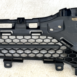 Toyota Corolla Verso Front Bumper Grill 2007 TO 2009 53111-0F030 Genuine - Image 4
