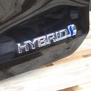 Toyota Corolla hybrid bootlid Tailgate 67149-02140 Genuine - Image 8