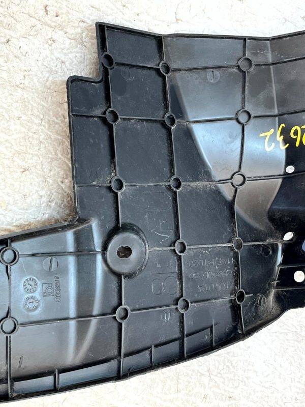 Toyota Yaris Rear Left Side Bumper Mud Guard Seal 2017 2020 52592 0D280 Genuine 178236674266 8