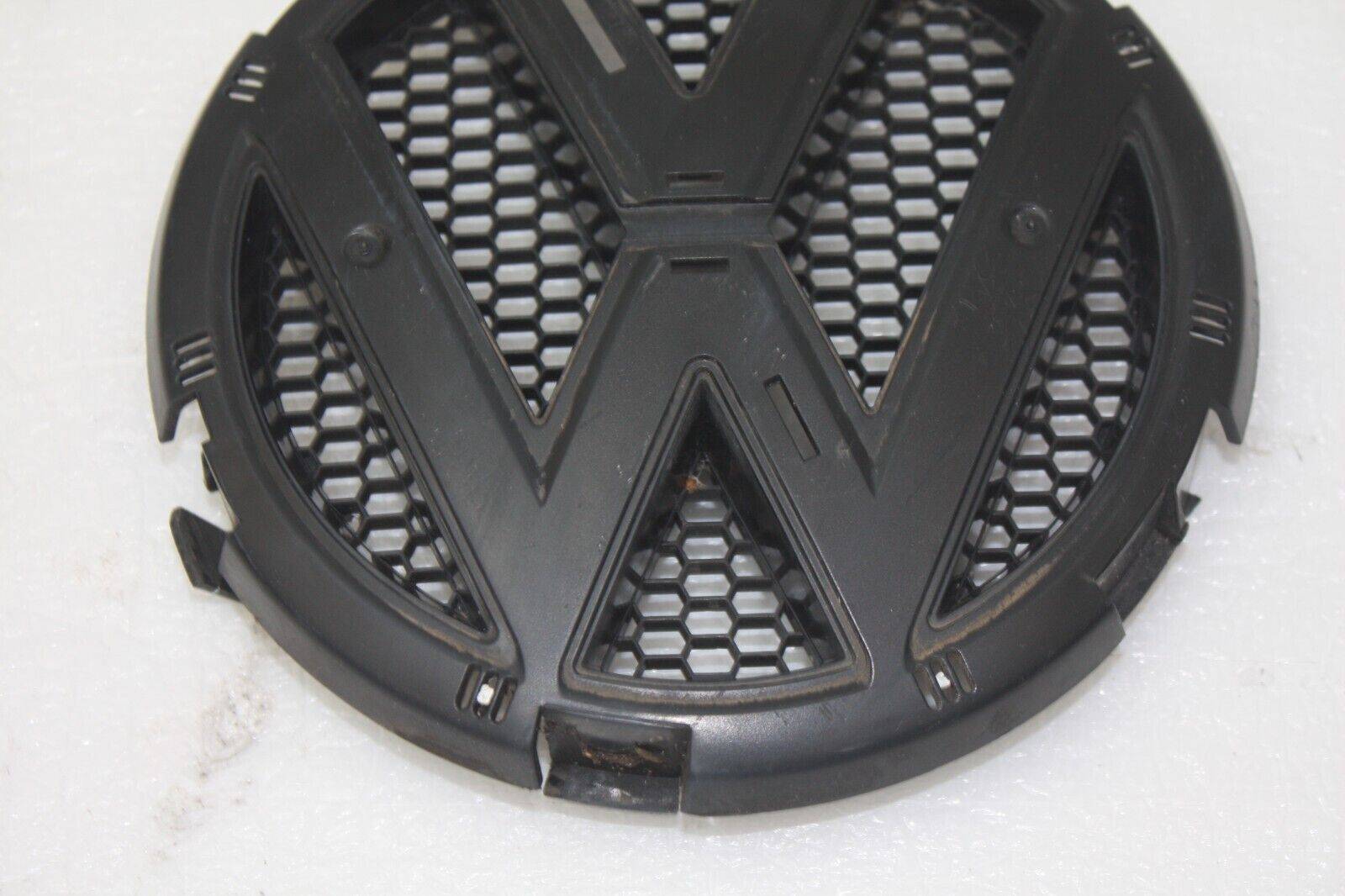 VW-Amarok-Front-Bumper-Grill-Badge-2H0853601A-Genuine-176650020886-3