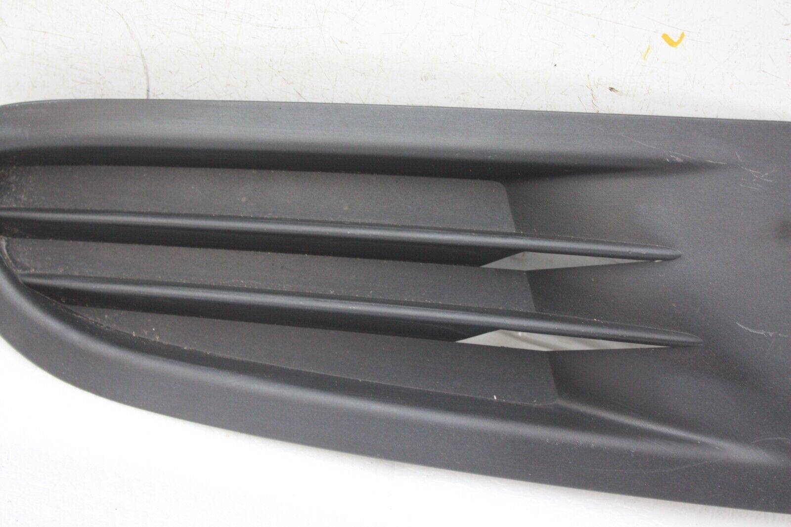 VW-Golf-Front-Bumper-Right-Grill-5K0853666A-Genuine-176649797956-3