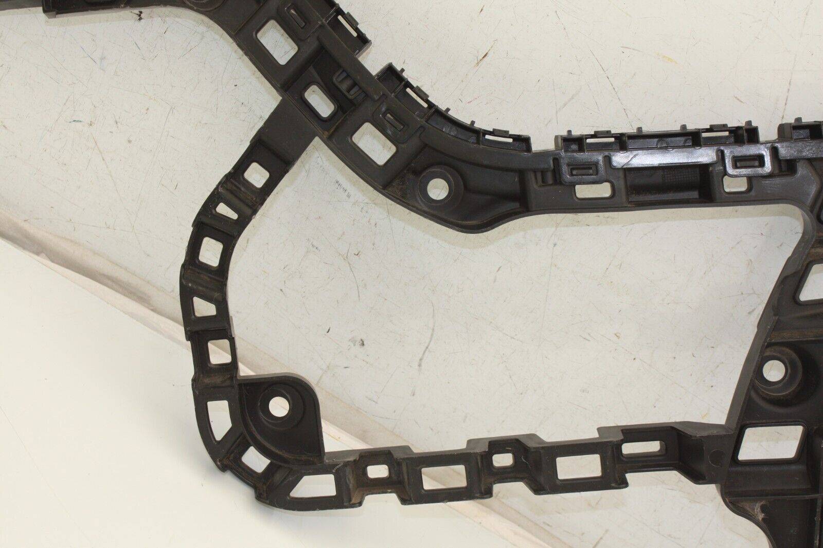 VW-Golf-Rear-Bumper-Right-Bracket-5G9807394-Genuine-176598092266-3