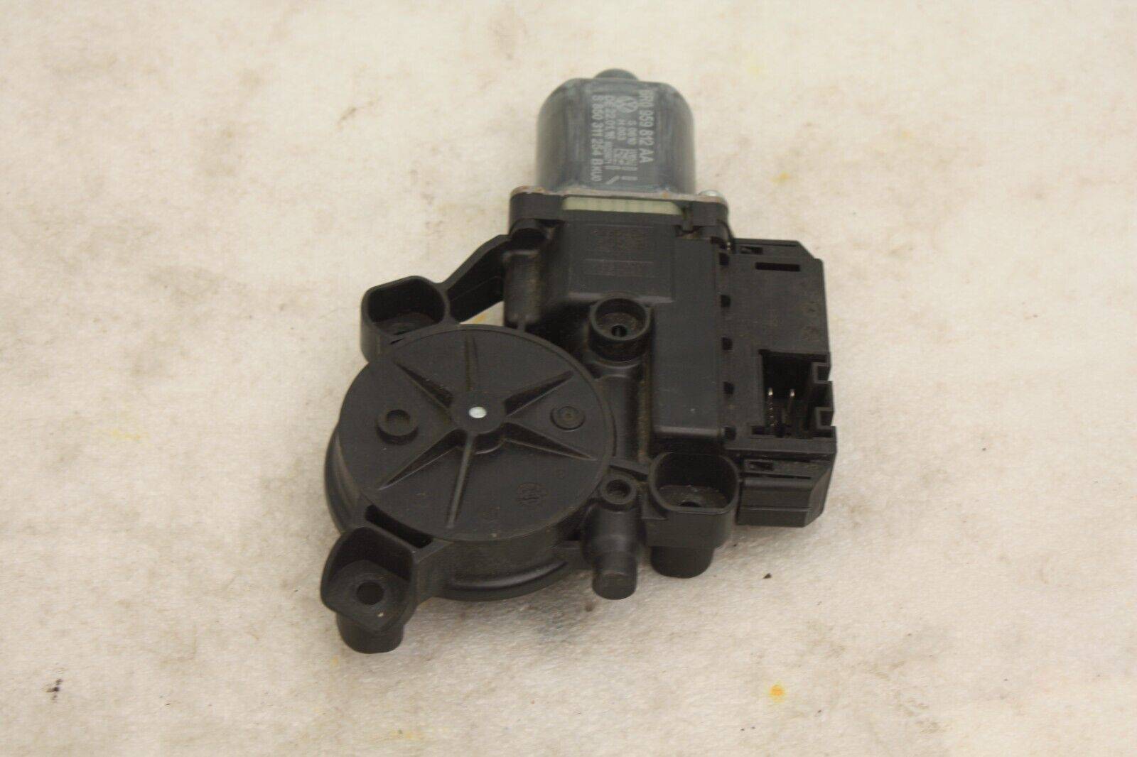 VW-Polo-Rear-Right-Door-Window-Motor-6R0959812AA-Genuine-176581902216-11