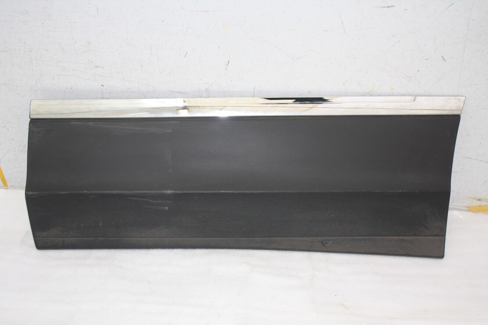 VW Tiguan Rear Left Door Moulding 5NA854949 Genuine