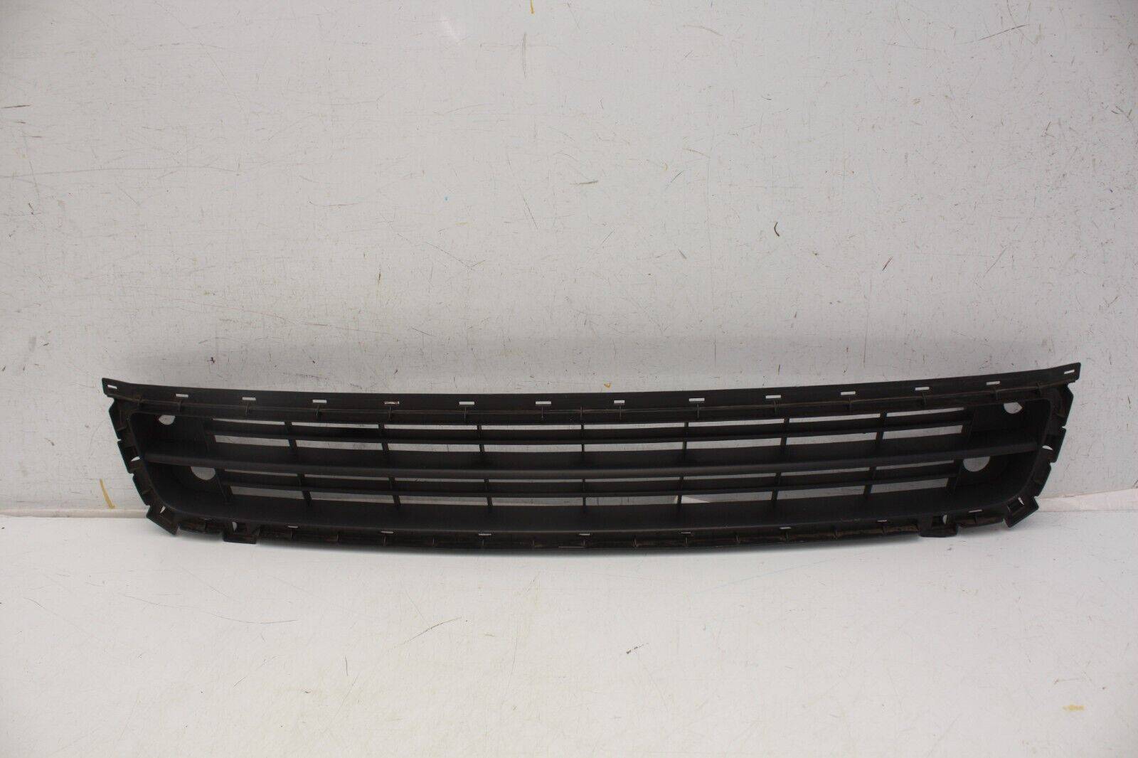 VW Transporter Front Bumper Grill 7E5853677B Genuine 176626378416