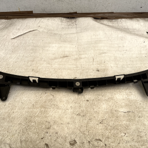 Vauxhall Corsa E Rear Bumper Centre Mount Bracket 2014 TO 2019 13179908 Genuine - Image 9