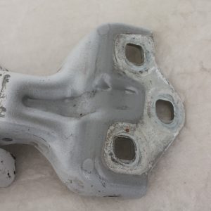 Vauxhall Vivaro Rear Right Side Door Hinge 9820031980 Genuine - Image 3