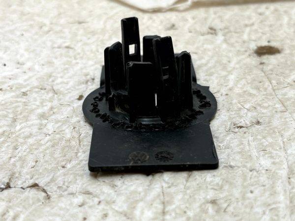 Volkswagen Golf Front Bumper Right PDC Parking Sensor Bracket 5H0919400C Genuine 178541891996 4