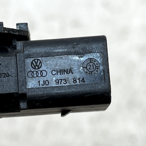 Volkswagen Passat Wiring Loom Harness Plug Connector 1J0973814 Genuine - Image 10