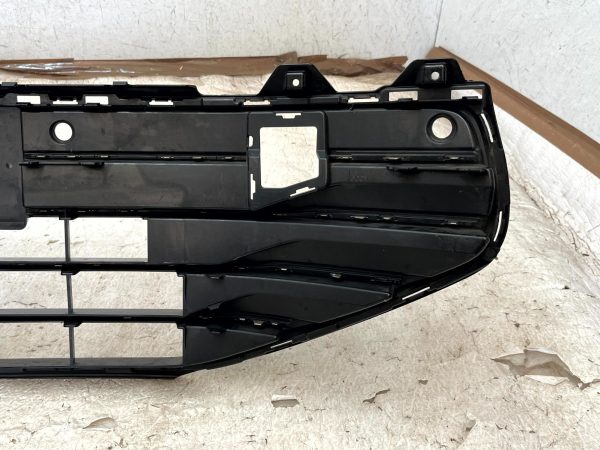 Volkswagen VW Passat B9 Front Bumper Lower Grille 2024 ON 3J0853677B Genuine 178536287806 13