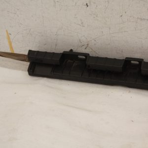 Volvo XC90 Front Left Side Skirt Bracket 2015 ON 32216523 Genuine - Image 6