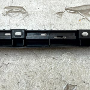 Volvo XC90 Mk2 Front Left Side Skirt Bracket 2015 TO 2025 32216523 Genuine - Image 9