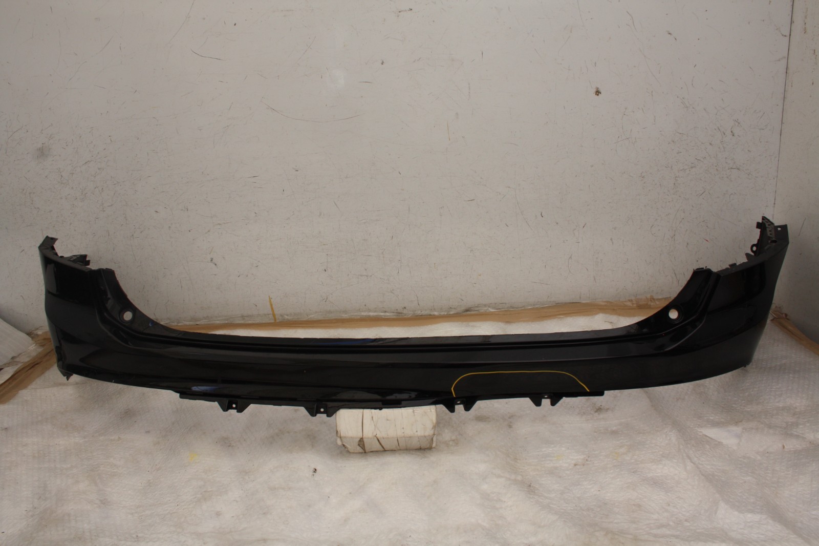 Volvo XC90 Rear Bumper 2015 TO 2025 31690642 Genuine *DAMAGED*
