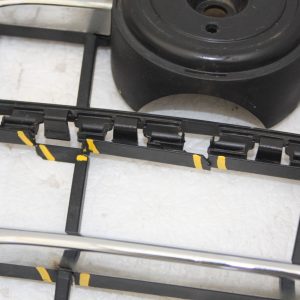 Alfa Romeo Mito Front Bumper Grill 156102092 Genuine *DAMAGED* - Image 5