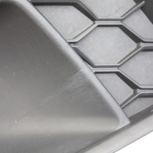 Audi A4 B9 S Line Front Bumper Right Side Grill 2019 ON 8W0807682AM Genuine - Image 5