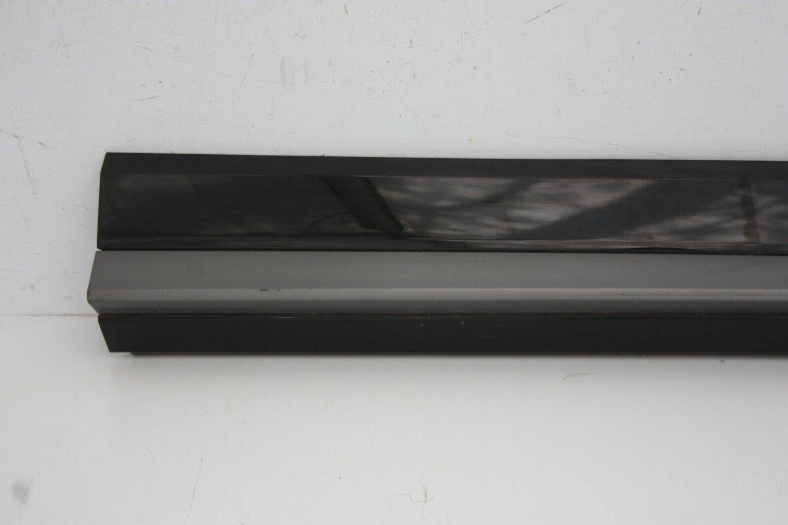 Audi-Q3-Front-Right-Side-Door-Moulding-83A853960A-Genuine-175879143917-2