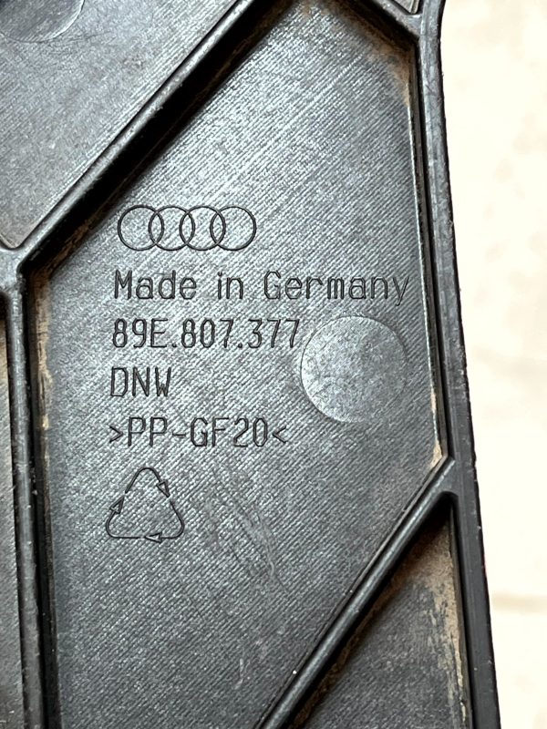 Audi Q4 E Tron Rear Left Bumper Bracket 2022 ON 89E807377 Genuine 178521999087 12
