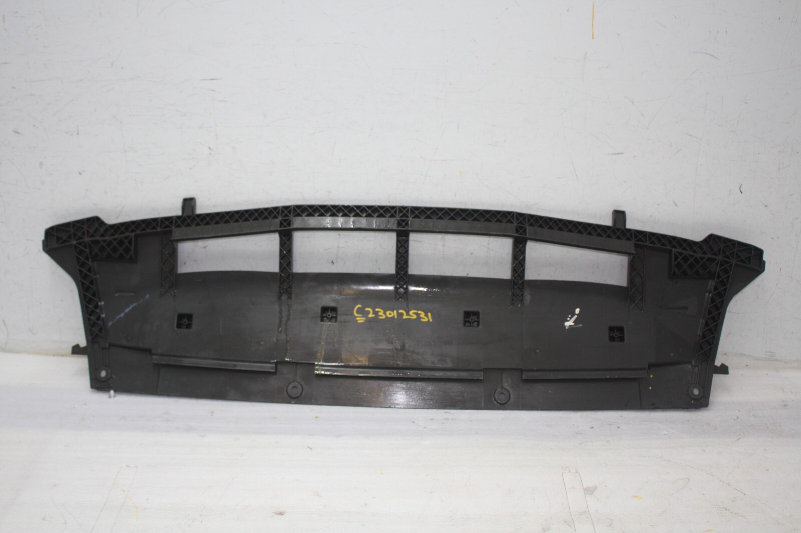 Audi Q5 Front Bumper Under Tray 2009 TO 2012 8R0807233 Genuine