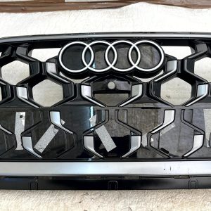 Audi Q5 S Line Front Bumper Center Grill 2025 Onward 8MA853653C Genuine - Image 5