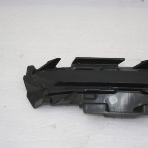 Audi Q7 4M Front Bumper Right Side Mounting Bracket 2019 ON 4M0807750D Genuine - Image 6