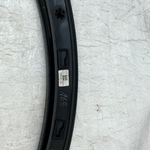 Audi Q8 Front Right Wheel Arch Trim 2018 ON 4M853718B Genuine - Image 13