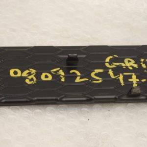 Audi TT S Line Rear Bumper Diffuser Grill 2014 TO 2019 8S0807833 *DAMAGED* - Image 9