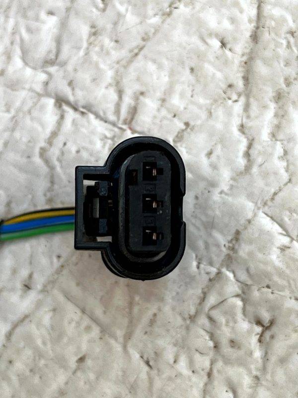 Audi VW Mercedes 3 Pin PDC Sensor Wiring Loom Plug Connector 1 1718644 1 Genuine 178442910507 7