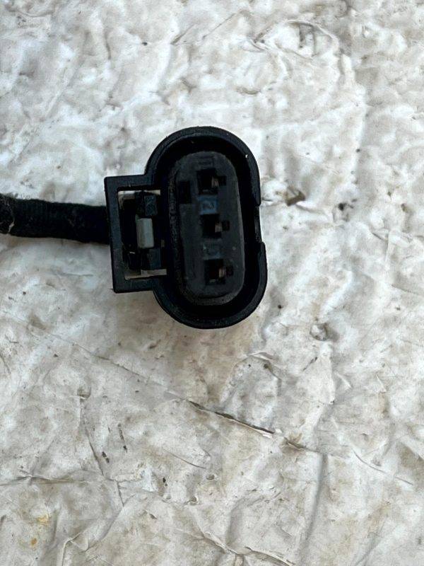 Audi VW Mercedes 3 Pin PDC Sensor Wiring Loom Plug Connector 1-1718644-1 Genuine 6 Audi VW Mercedes 3 Pin PDC Sensor Wiring Loom Plug Connector 1 1718644 1 Genuine 178456627137 7