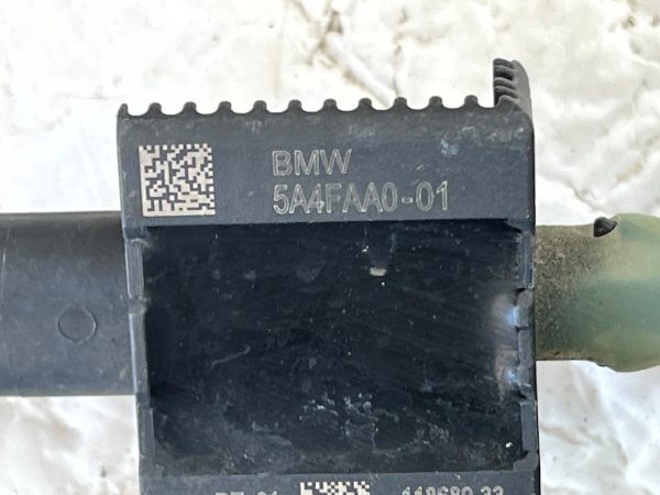 BMW 3 Series G20 G21 Pedestrian Crash Impact Sensor 5A4FAA0-01 Genuine 19 BMW 3 Series G20 G21 Pedestrian Crash Impact Sensor 5A4FAA0 01 Genuine 178507630807 20