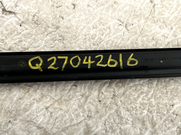 BMW 4 Series F32 F33 F83 Front Left Door Seal Trim 2017 TO 2021 7279735 Genuine 13 BMW 4 Series F32 F33 F83 Front Left Door Seal Trim 2017 TO 2021 7279735 Genuine 178560614287 14