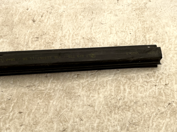 BMW 4 Series F32 F33 F83 Front Left Door Seal Trim 2017 TO 2021 7279735 Genuine 5 BMW 4 Series F32 F33 F83 Front Left Door Seal Trim 2017 TO 2021 7279735 Genuine 178560614287 6