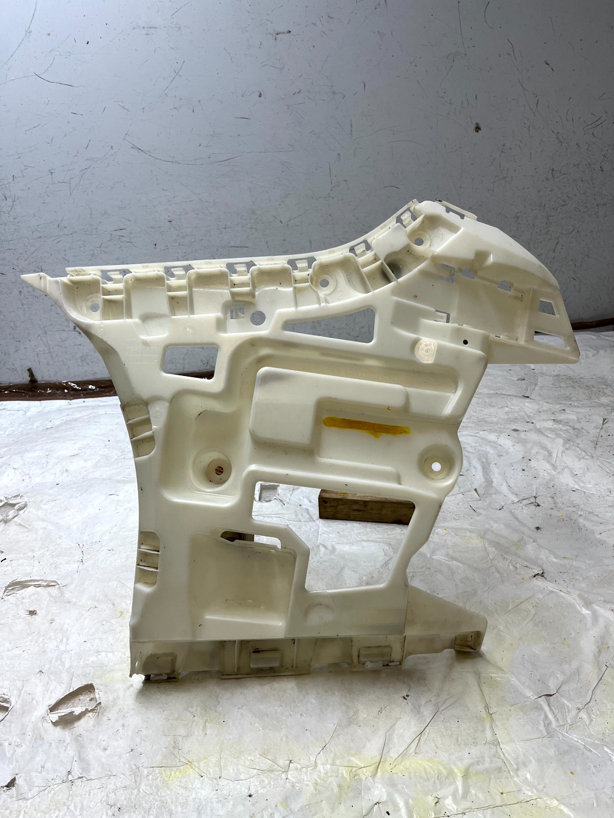 BMW 4 Series G26 Rear Bumper Left Mount Bracket 2021 to 2024 51128078585 Genuine