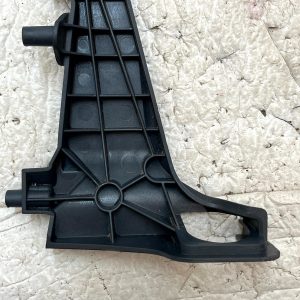 BMW 5 Series G30 Front Left Upper Radiator Mount Bracket 17-20 1126420XX Genuine - Image 6
