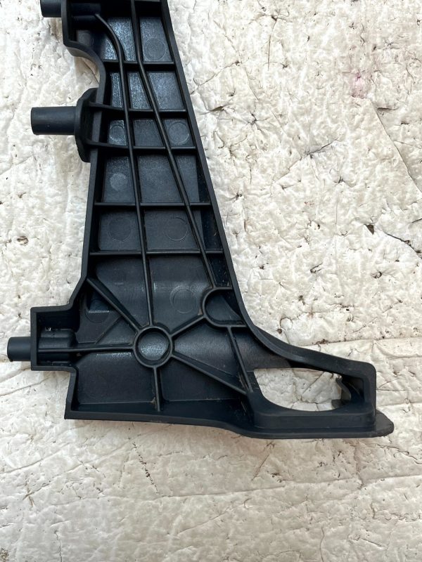 BMW 5 Series G30 Front Left Upper Radiator Mount Bracket 17 20 1126420XX Genuine 178503097167 6
