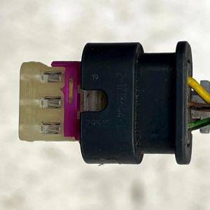 BMW 5 Series G30 G31 PDC Sensor Wiring Loom Plug Connector 2-1718644-1 Genuine - Image 8
