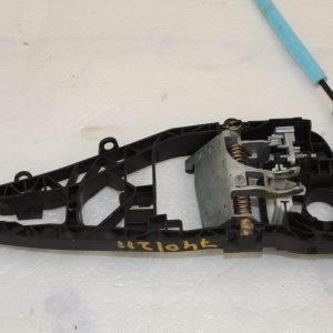 BMW X1 F48 Front Left Side Door Handle 7401211 Genuine - Image 8