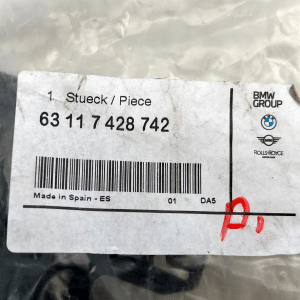 BMW X1 F48 Front Right Headlight Mount Bracket 2015 TO 2019 63117428742 Genuine 16 BMW X1 F48 Front Right Headlight Mount Bracket 2015 TO 2019 63117428742 Genuine - Image 8