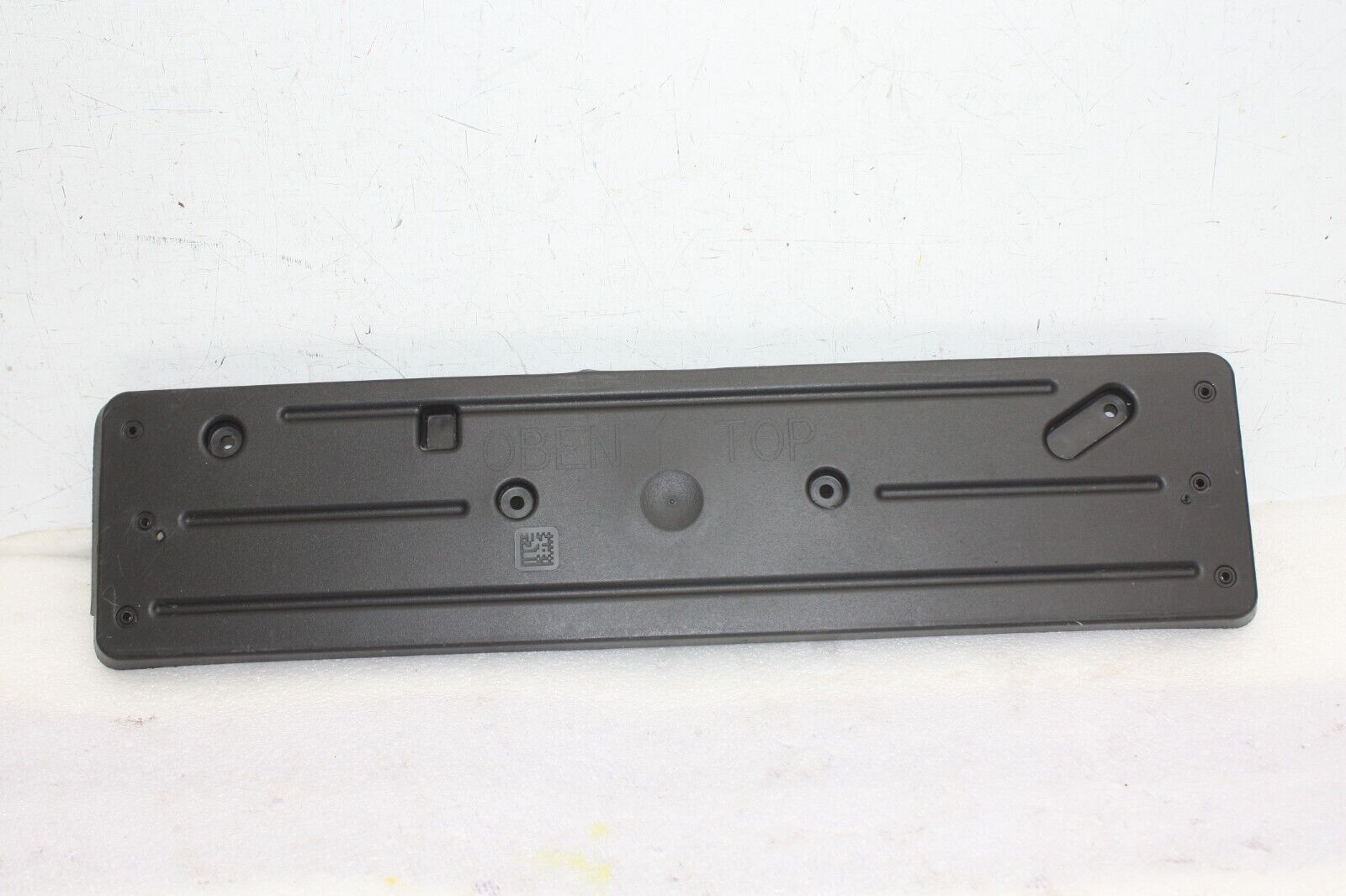 BMW X5 G05 LCI M Sport Front Number Plate Holder 18 TO 23 51118085641 *DAMAGED*